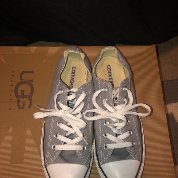 Grey Converse - Picture 3 of 4